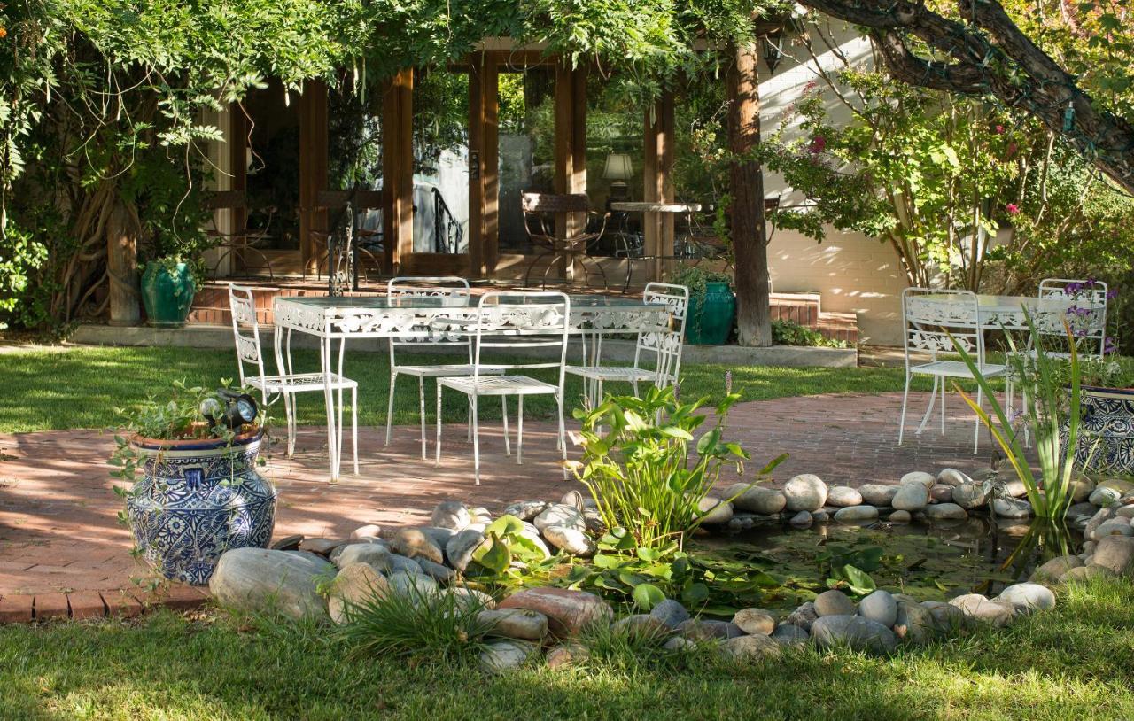 Casa Blanca Inn And Suites Farmington Exterior photo